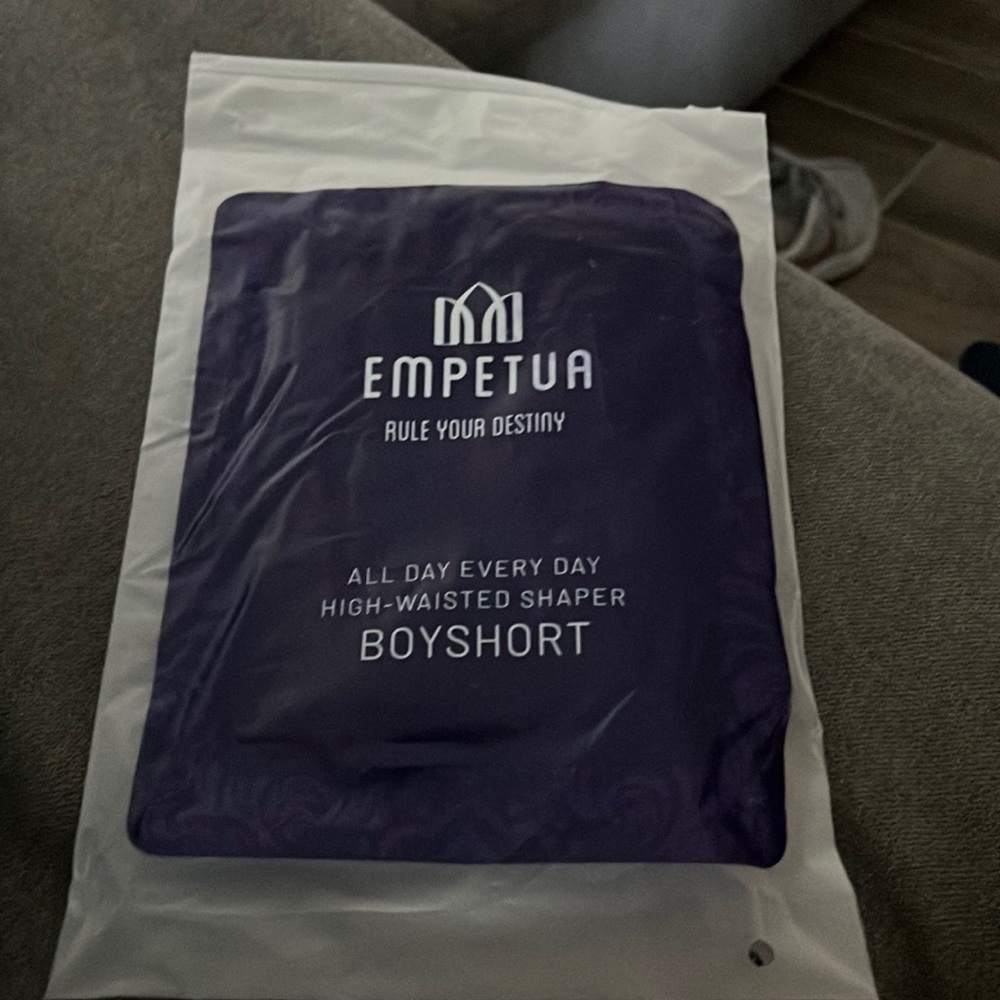 empetua® All Day Every Day High-Waisted Shaper Boyshort - Picture 2 of 2